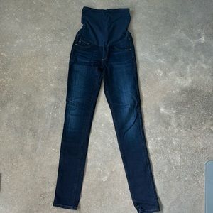 AG skinny maternity jeans size 26